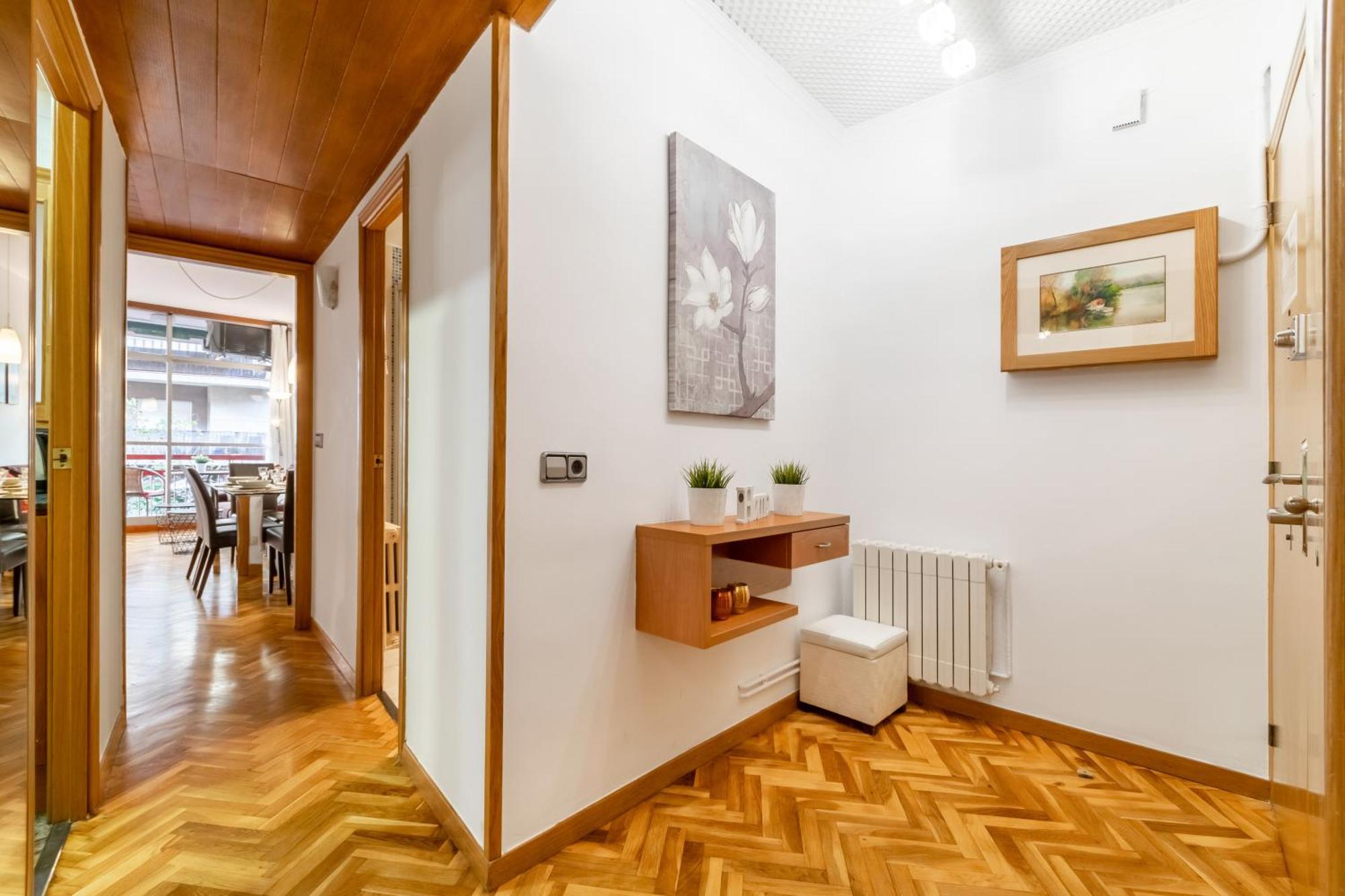 Confort Barcelona Rentals Exterior photo