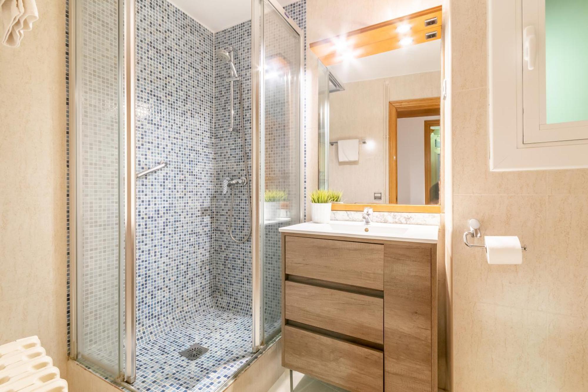 Confort Barcelona Rentals Exterior photo