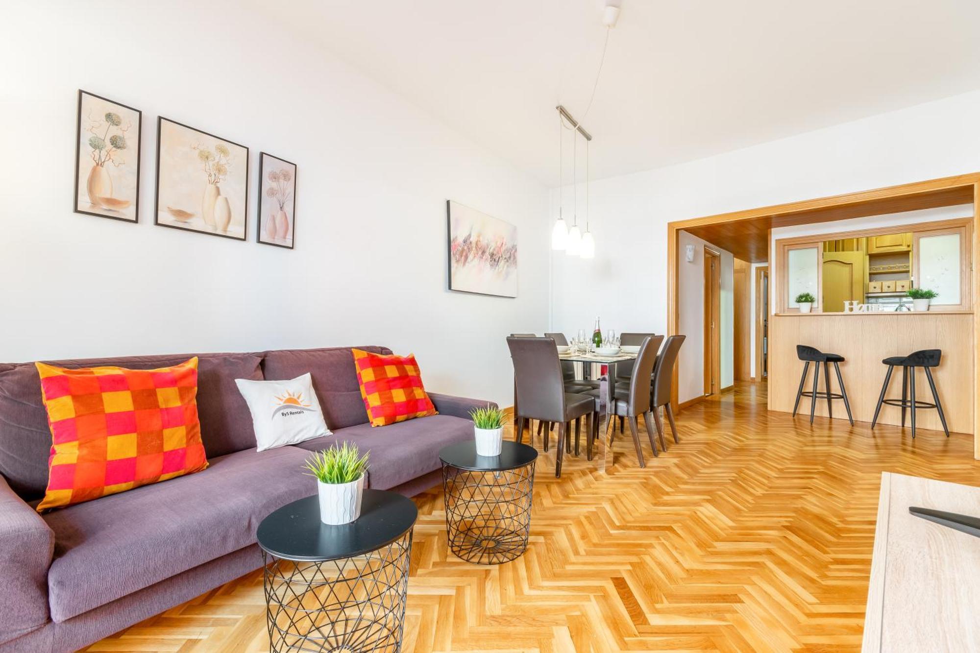 Confort Barcelona Rentals Exterior photo