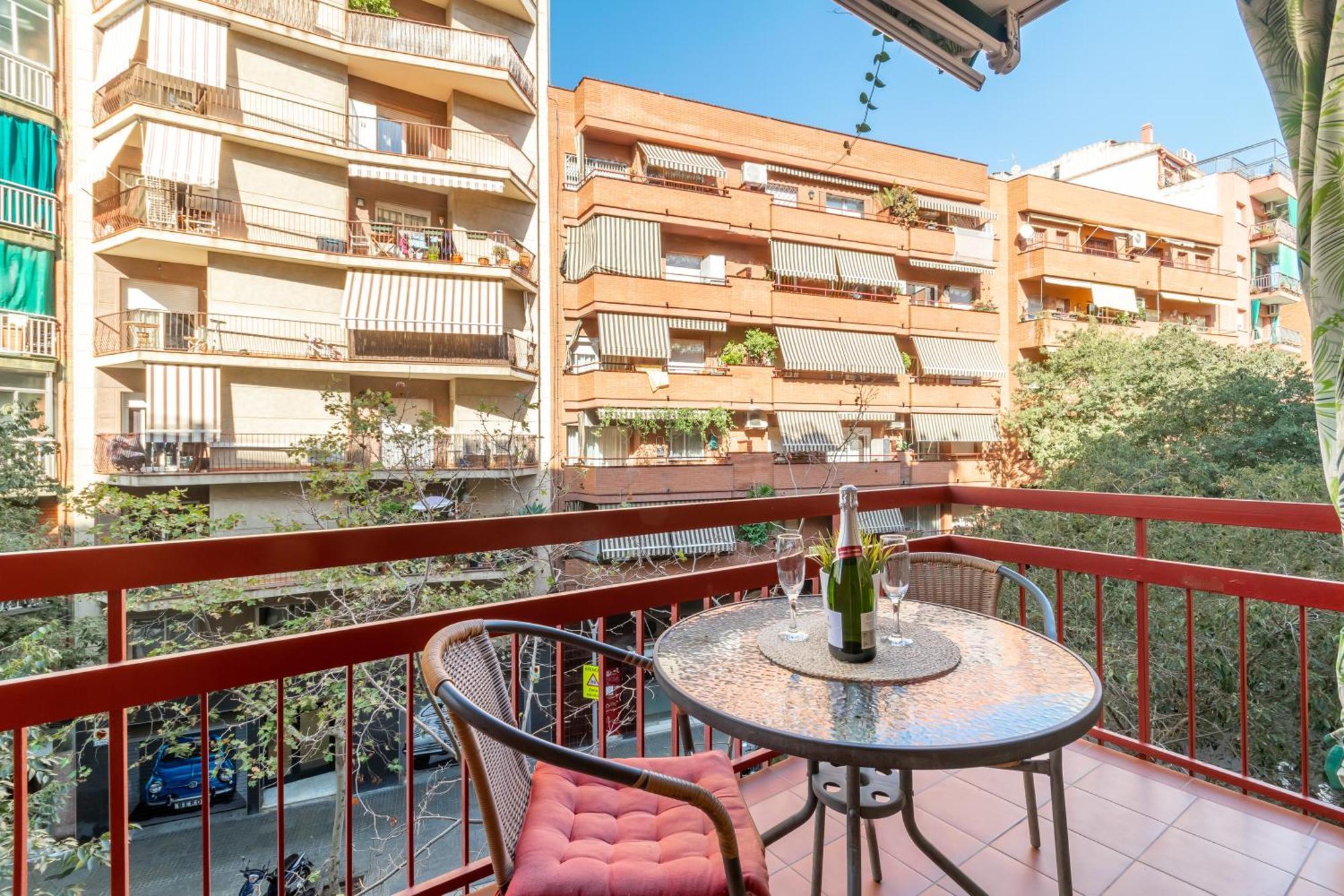 Confort Barcelona Rentals Exterior photo